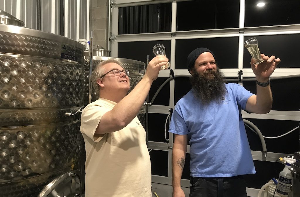 9-6-22 Mike and DJ at Honnibrook Meadery – Castle Rock, CO